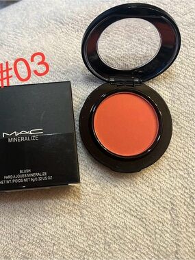 MAC Cosmetics Mineralize Blush #03 - Coral Orange